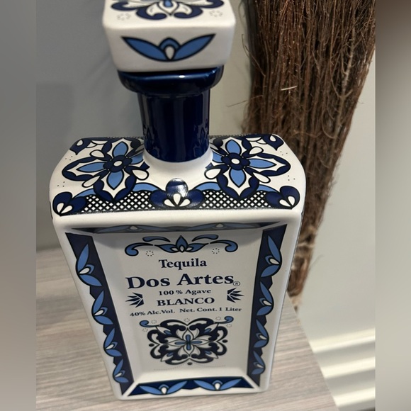 Empty Bottle of Dos Artes Tequila - Great for Display - Picture 5 of 5